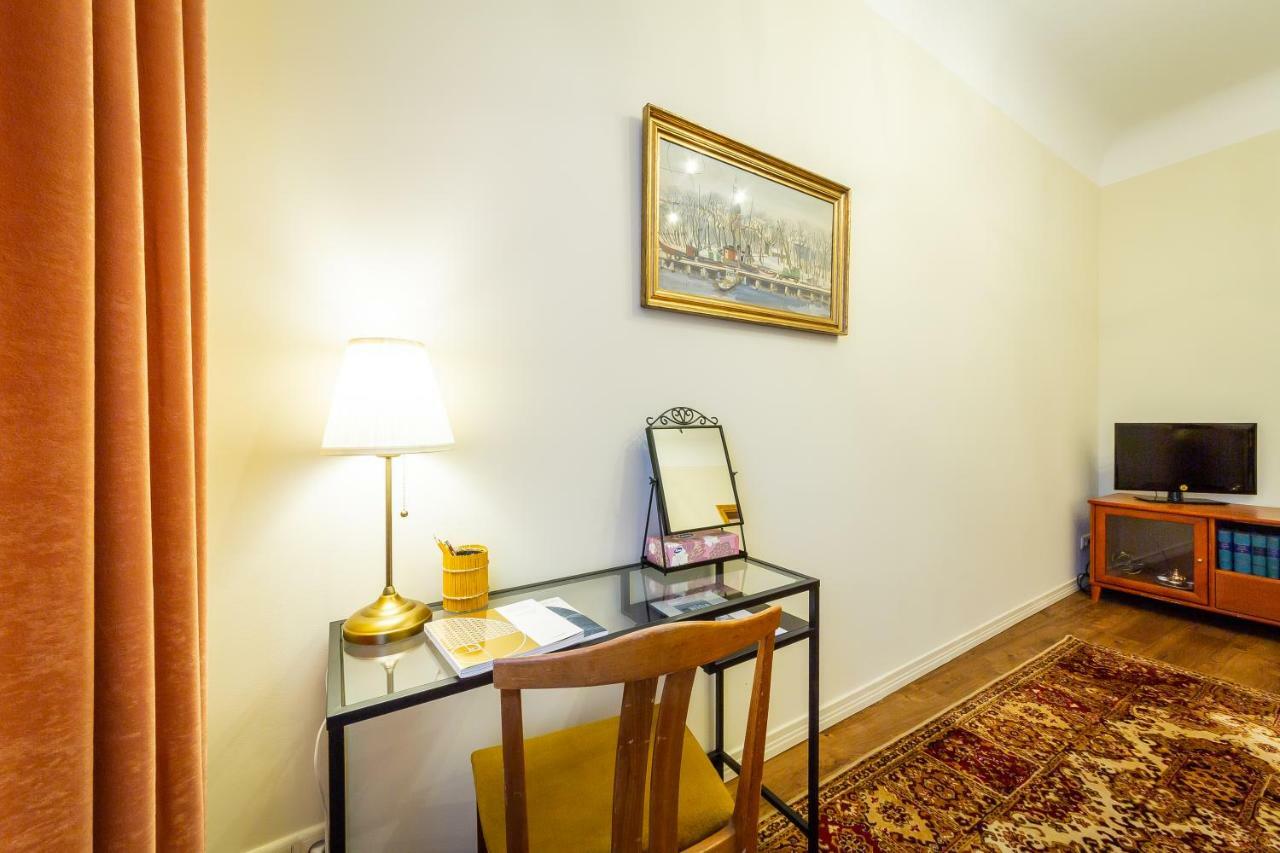 里加Stories Writer'S Ap 40Sqm Renovated Free Parking公寓 外观 照片